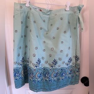 Old Navy wrap skirt. Size 12
